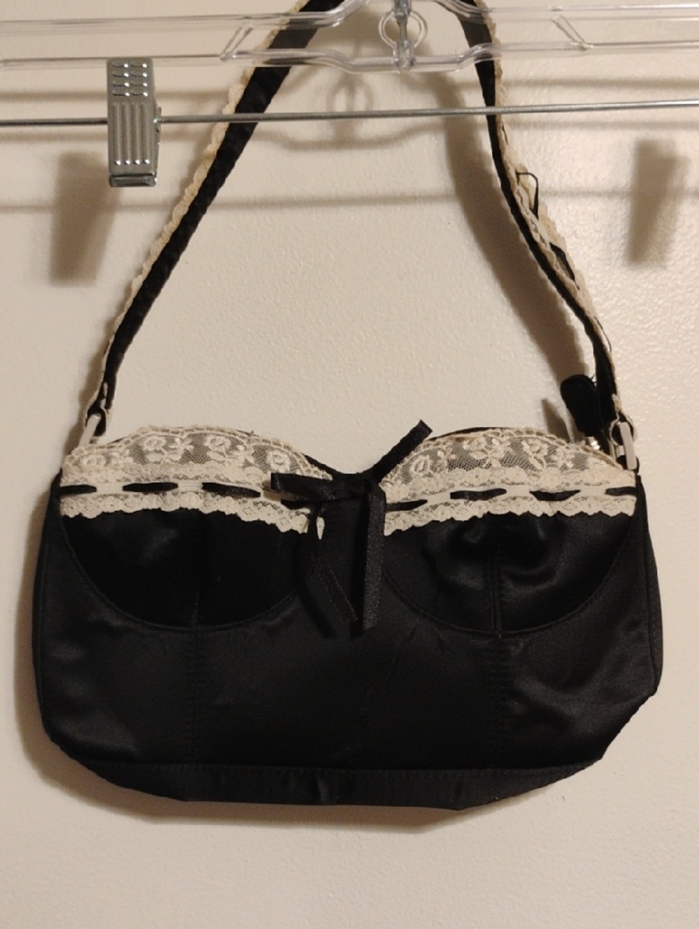 ✨ Y2K Indeed Bustier Purse ✨